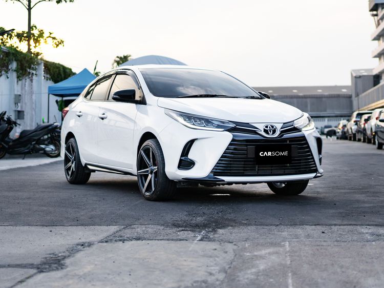 Toyota Yaris ATIV 2021 1.2 S Sedan เบนซิน ไม่ติดแก๊ส เกียร์อัตโนมัติ ขาว