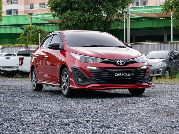 Toyota Yaris ATIV 2018 1.2 S Plus Sedan เบนซิน ไม่ติดแก๊ส เกียร์อัตโนมัติ แดง