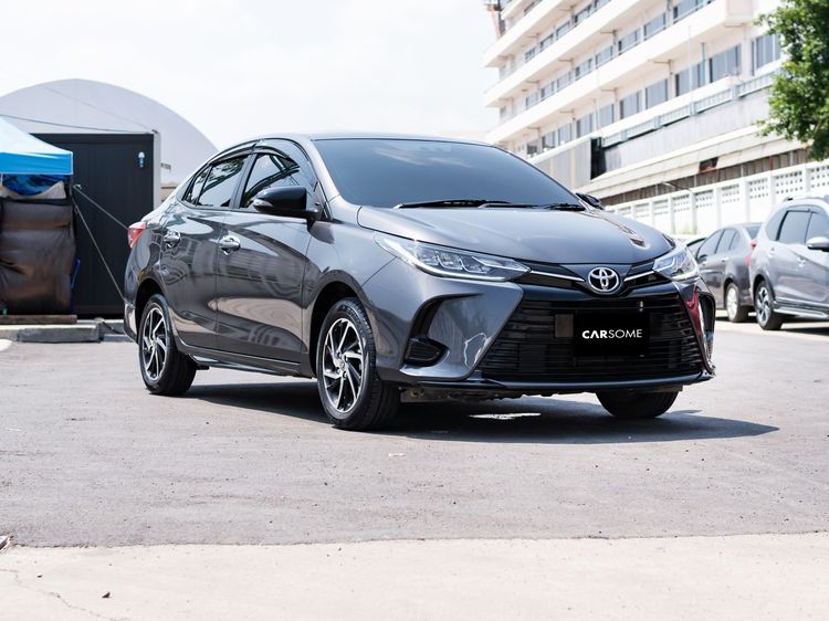 Toyota Yaris ATIV 2020 1.2 S Sedan เบนซิน ไม่ติดแก๊ส เกียร์อัตโนมัติ เทา
