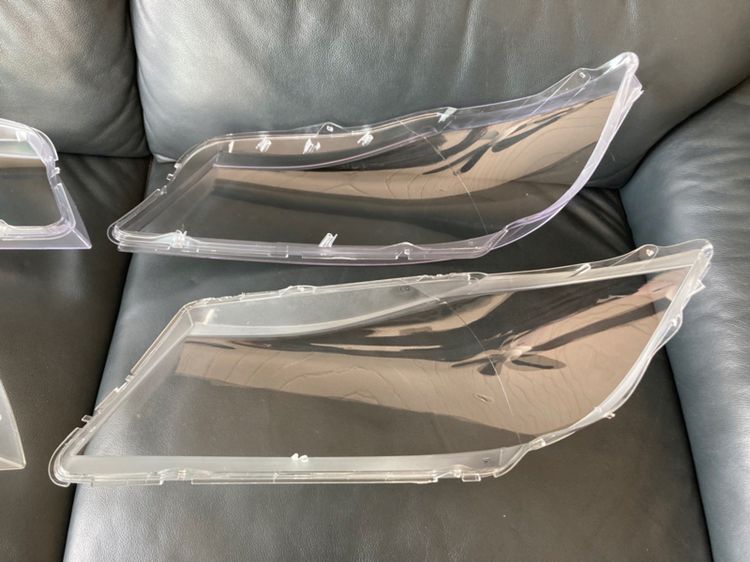 เลนไฟหน้า BMW E90 รุ่นก่อน LCi รุ่นปี 2005-2008 ใส่ได้กับ 318i 320i 325i 330i มี 2 แบบ รุ่นไฟธรรมดา และรุ่นไฟวงแหวน Xenon รูปที่ 7