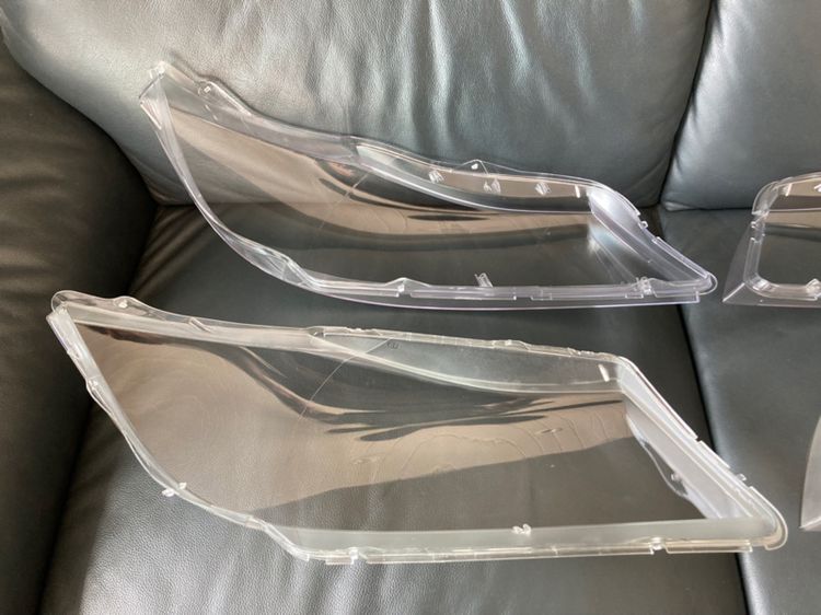 เลนไฟหน้า BMW E90 รุ่นก่อน LCi รุ่นปี 2005-2008 ใส่ได้กับ 318i 320i 325i 330i มี 2 แบบ รุ่นไฟธรรมดา และรุ่นไฟวงแหวน Xenon รูปที่ 8