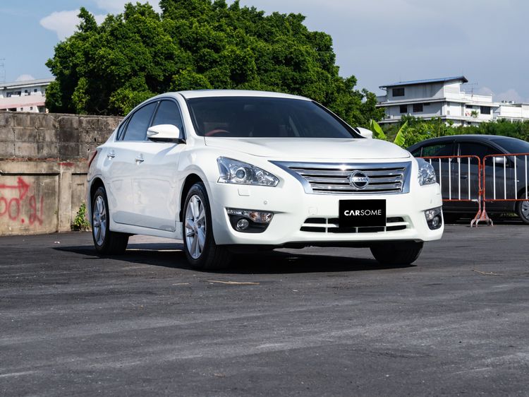 Nissan Teana 2018 2.5 250 XV Sports Series Navi Sedan เบนซิน เกียร์อัตโนมัติ ขาว
