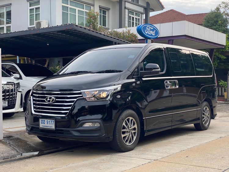 Hyundai H-1  2020 2.5 Elite Plus Van ดีเซล ไม่ติดแก๊ส เกียร์อัตโนมัติ ดำ