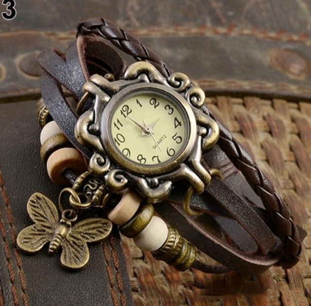 นาฬิกาข้อมือแฟชั่นสายหนังลายผีเสื้อ สีดำ จำนวน 1 เส้น รูปที่ 2
