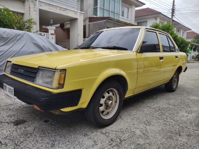 Toyota Corolla 1987 1.3 GL เบนซิน เกียร์ธรรมดา เหลือง