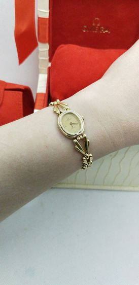 🔥เป็นของขวัญได้Omaga Lady 18k เป็นของขวัญได้เลย นาฬิกา มีกล่องตามภาพ