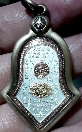 เหรียญกันชง3kพิมพ์ใหญ่ วัดจุฬามณีพร้อมใส่กรอบบรอนซ์ เลี่ยมกันน้ำ รูปที่ 10