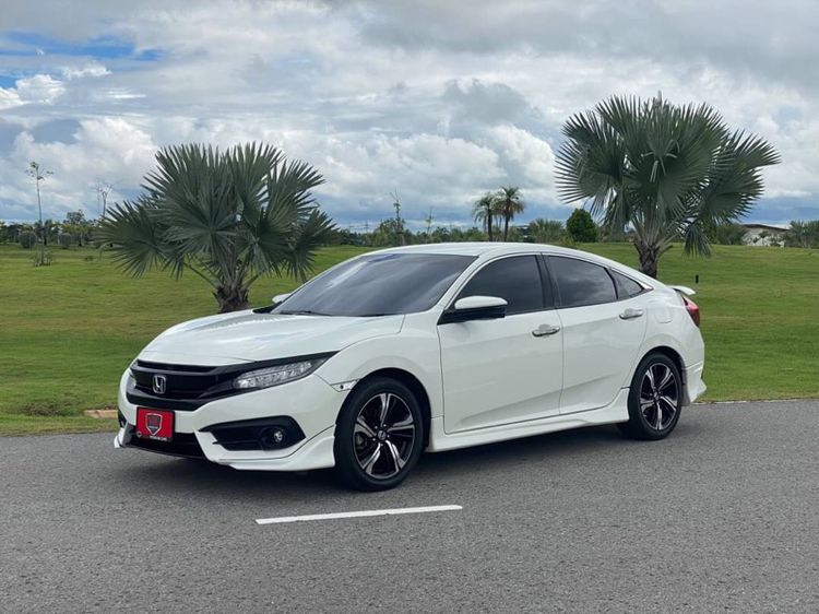 Honda Civic 2019 1.5 Turbo RS เบนซิน เกียร์อัตโนมัติ ขาว