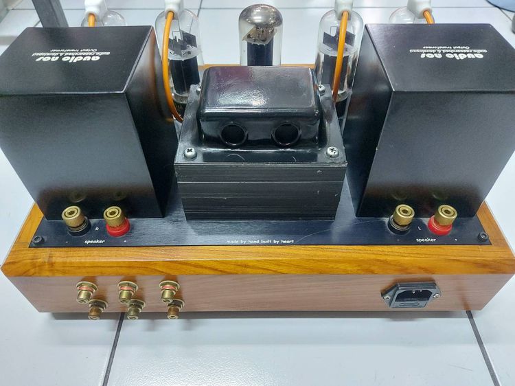 อินทีเกรทแอมป์หลอดสุญญากาศไฮเอ็นAudio Nos vacuum tube integrated amplifier A1การันตีคุณภาพเสียงแบนด์ชั้นนำผลิตด้วยมือเท่านั้นสินค้านำเข้าแท้ รูปที่ 10