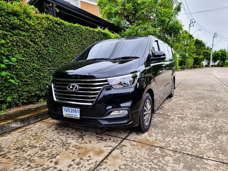 Hyundai H-1  2020 2.5 Deluxe Van ดีเซล ไม่ติดแก๊ส เกียร์อัตโนมัติ ดำ