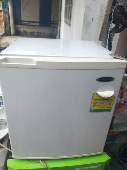 ตู้เย็นมินิบาร์ ขายตู้เย็น Electrolux 1.9 คิว
ไซส์มินิเหมาะกับห้องส่วนตัวหรือห้องรับแขกหรือเอาไว้ใช้งานทั่วไปก็ได้นะครับ
สินค้าใช้งานได้ปกติมีรับประกัน