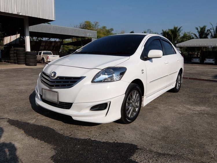 Toyota Vios 2013 1.5 E Sedan เบนซิน ไม่ติดแก๊ส เกียร์อัตโนมัติ ขาว