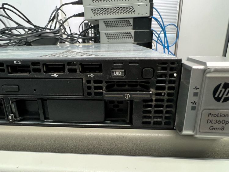 Server HP ProLiant DL360p Gen8 สภาพดี รูปที่ 2