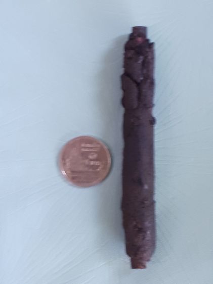 ตะกรุดพอกครั่ง ยุคต้น ยาว3.5 นิ้ว กว้าง 0.6 นิ้ว ปี 24xx ต้นๆ เนื้อทองแดง สภาพสวย ผิวหิ้งเก็บ เก่าเดิมๆ เนื้อทองแดงเก่าจัด เนื้อครั่ง ที่พอก รูปที่ 10