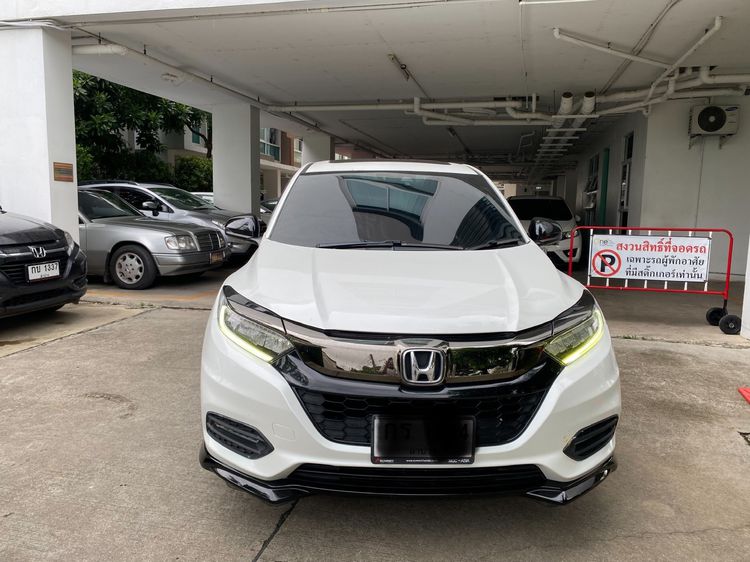Honda HR-V 2018 1.8 RS Utility-car เบนซิน ไม่ติดแก๊ส เกียร์อัตโนมัติ ขาว