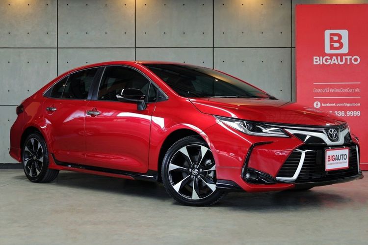 Toyota Altis 2019 1.8 GR Sport CVT Sedan เบนซิน ไม่ติดแก๊ส เกียร์อัตโนมัติ แดง