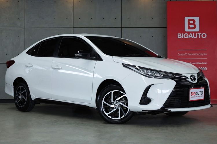 Toyota Yaris ATIV 2021 1.2 Sport Sedan เบนซิน ไม่ติดแก๊ส เกียร์อัตโนมัติ ขาว