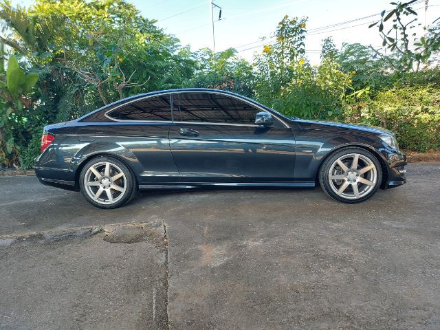 Mercedes-Benz C-Class 2012 C180 AMG Sedan เบนซิน ไม่ติดแก๊ส เกียร์อัตโนมัติ ดำ รูปที่ 3