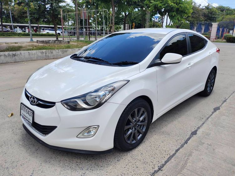 รถ Hyundai Elantra 1.8 GLS สี ขาว