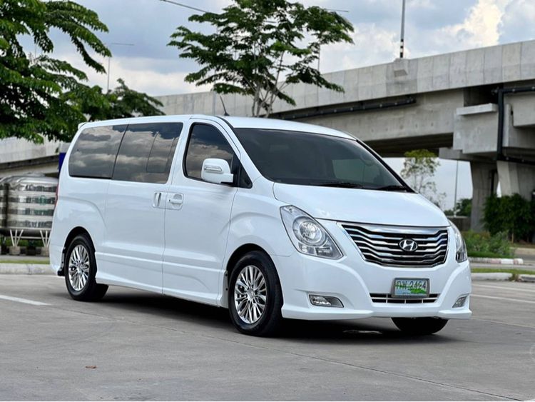 Hyundai H-1  2013 2.5 GRAND STAREX Van ดีเซล ไม่ติดแก๊ส เกียร์อัตโนมัติ ขาว