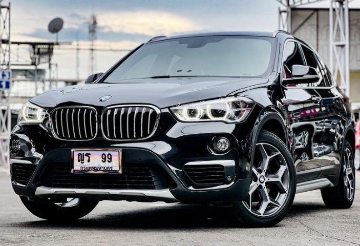 BMW X1 2018 2.0 sDrive18d xLine Utility-car ดีเซล ไม่ติดแก๊ส เกียร์อัตโนมัติ ดำ