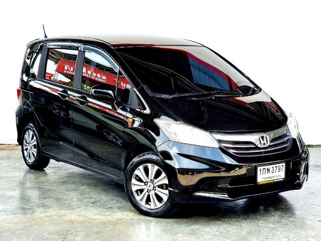 Honda Freed 2013 1.5 SE Utility-car เบนซิน ไม่ติดแก๊ส เกียร์อัตโนมัติ ดำ