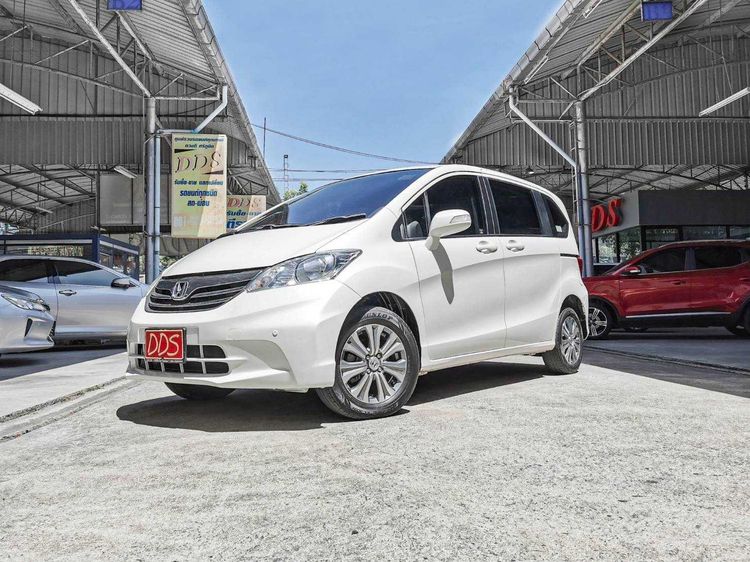 Honda Freed 2014 1.5 E Utility-car เบนซิน ไม่ติดแก๊ส เกียร์อัตโนมัติ ขาว
