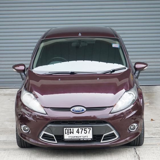 Ford Fiesta 2011 1.6 Sport Sedan เบนซิน ไม่ติดแก๊ส เกียร์อัตโนมัติ ม่วง