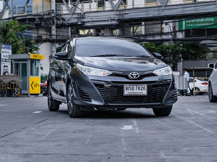 Toyota Yaris 2020 1.2 Mid Utility-car เบนซิน ไม่ติดแก๊ส เกียร์อัตโนมัติ เทา