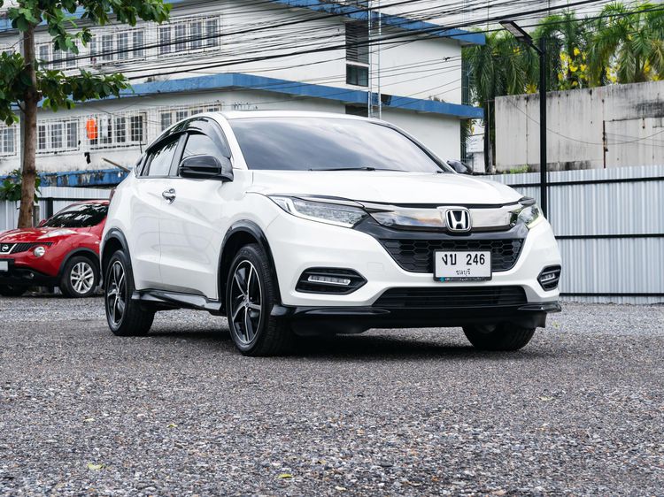 Honda HR-V 2018 1.8 RS Utility-car เบนซิน ไม่ติดแก๊ส เกียร์อัตโนมัติ ขาว