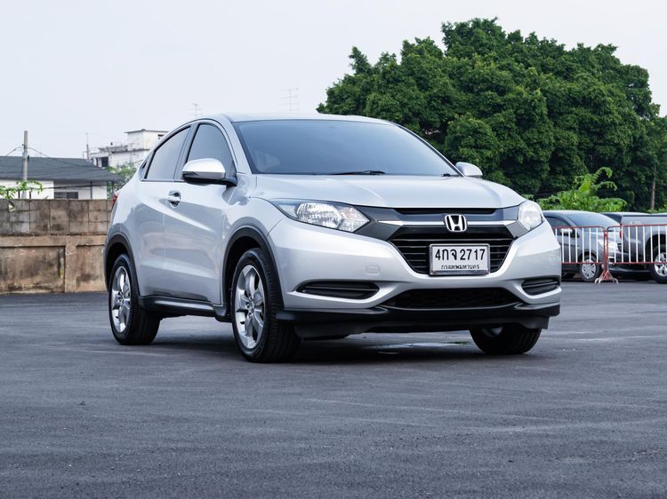 Honda HR-V 2015 1.8 S Utility-car เบนซิน ไม่ติดแก๊ส เกียร์อัตโนมัติ เงิน