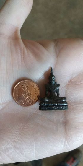 พระเนื้อโลหะพิมพ์เล็ก(พระรูปหล่อพระมหาจักรพรรดิ(พระหลวงปู่บุญ)(วัดทุ่งเหียง)(จังหวัดชลบุรี))พระบ้านพระเครื่องรางของมงคล รูปที่ 15