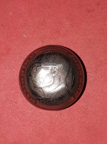 เหรียญครุฑ​ ปี 2517​ เหรียญบาท​ แบบลูกอม สวย แท้ แปลก หายาก มีติดตัวไว้​ แคล้วคลาดปลอดภัย ความศักดิ์​สิทธิ์​ที่ไม่ต้องปลุกเสก​         ลูกอม รูปที่ 2