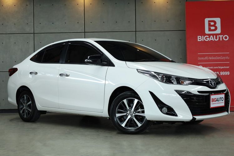 Toyota Yaris ATIV 2020 1.2 High Sedan เบนซิน ไม่ติดแก๊ส เกียร์อัตโนมัติ ขาว