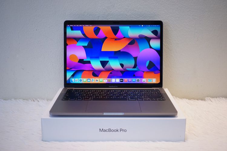 MacBook Pro (13-inch 2020, Two Thunderbolt 3 Ports) 512GB ครบกล่อง