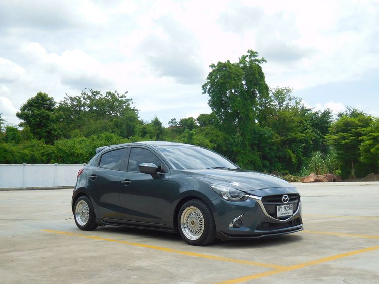 Mazda Mazda 2 2016 1.3 Sports High Connect Sedan เบนซิน ไม่ติดแก๊ส เกียร์อัตโนมัติ เทา
