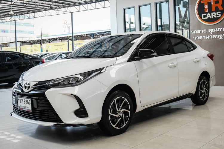 Toyota Yaris ATIV 2021 1.2 Sport Premium Sedan เบนซิน ไม่ติดแก๊ส เกียร์อัตโนมัติ เทา