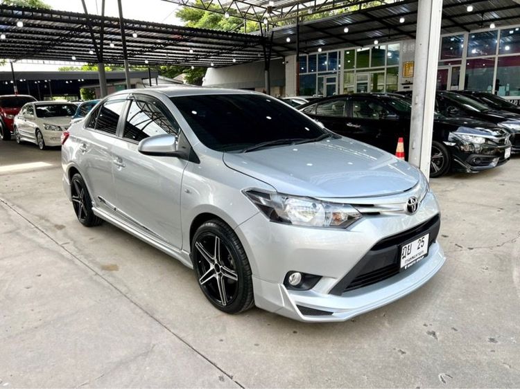 Toyota Vios 2017 1.5 J Sedan เบนซิน ไม่ติดแก๊ส เกียร์อัตโนมัติ เทา