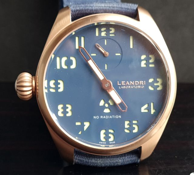 นาฬิกาสวิสไขลาน แนวทหาร ยี่ห้อดัง LABORATORIO รูปที่ 3