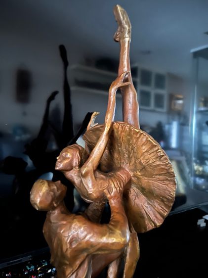 Couple Ballet Dancers Elegant Ballerina Brass  รูปปั้นคู่เต้นบัลเล่ห์ทองเหลือง รูปที่ 2