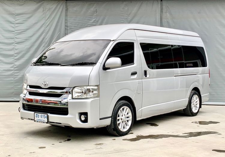 Toyota Commuter 2017 3.0 Van ดีเซล ไม่ติดแก๊ส เกียร์ธรรมดา บรอนซ์เงิน