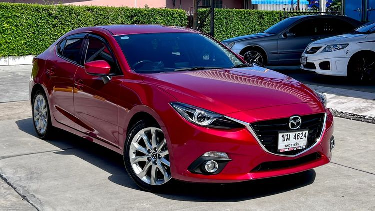 Mazda Mazda3 2017 2.0 S Sedan เบนซิน ไม่ติดแก๊ส เกียร์อัตโนมัติ แดง
