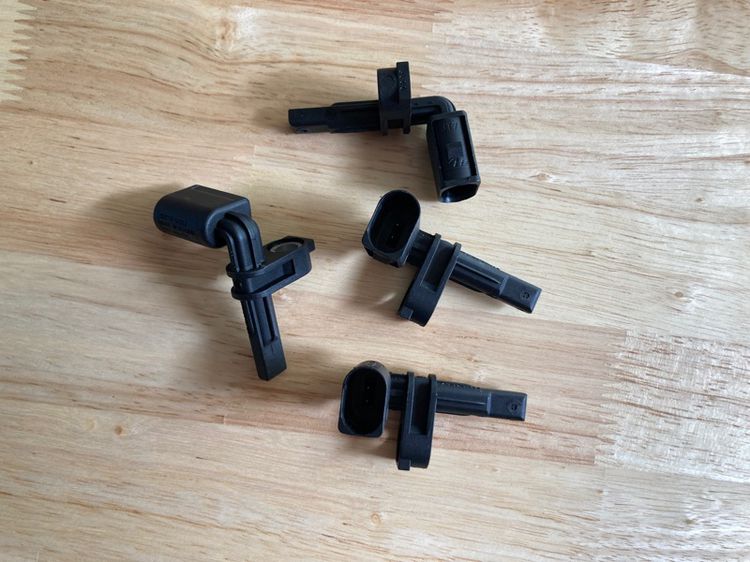 ABS Sensor ใส่ Volk Touareg Audi Q7 Porsche Panamera Cayenne 958 ของแท้ ยี่ห้อ Ate ของใหม่ ครบชุด 4 ล้อ WHT005651 ไฟทับทิม กันชนหลัง รูปที่ 5