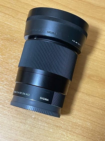 Lens Sigma 30 mm F1.4 Dc Dn for sony