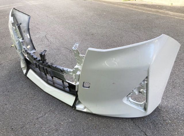 กันชนหน้า Toyota Alphard ANH30 รุ่นX โฉมปี 2018-ปัจจุบัน Minorchange พร้อมตะแกรงช่องลม ของแท้ มือสอง รูปที่ 4