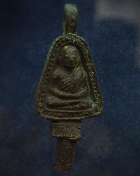 เหรียญหล่อจอบใหญ่ หลวงพ่อเงิน รุ่นปืนแตก วัดคงคาราม (บางคลานใต้) ตัดจากช่อกรรมการ รูปที่ 19