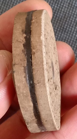 ดวงตรานาคาธิบดีสีสัตตนาคบาดาล (พญาศรีสัตตนาคราช) รุ่น ๑ เนื้อพิเศษ หลังฝังปฐวีธาตุหลวงปู่คำพันธ์ โฆสปัญโญ วัดธาตุมหาชัย สร้างปี ๒๕๔๙  รูปที่ 5