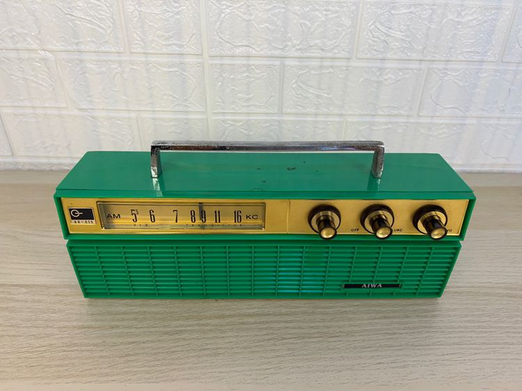 วิทยุวินเทจ AIWA AR-659 AM ยุค 60 สีเขียวทอง สุดหายาก รูปที่ 2
