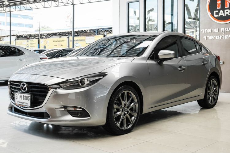 Mazda Mazda3 2019 2.0 S Sedan เบนซิน ไม่ติดแก๊ส เกียร์อัตโนมัติ บรอนซ์เงิน