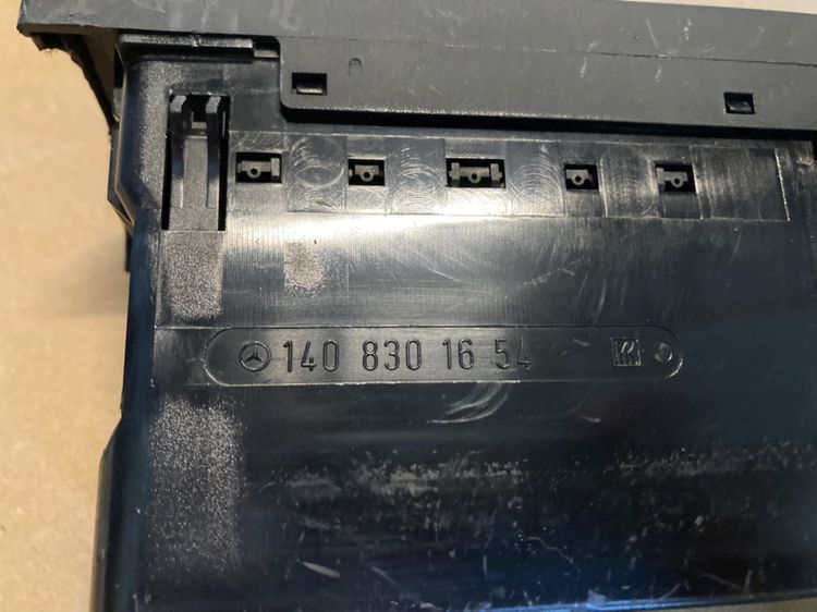 เนื้อกระจกข้าง Benz W140 ช่องแอร์กลาง ของแท้ มือสอง ใส่ S80 S320 S500 รูปที่ 7